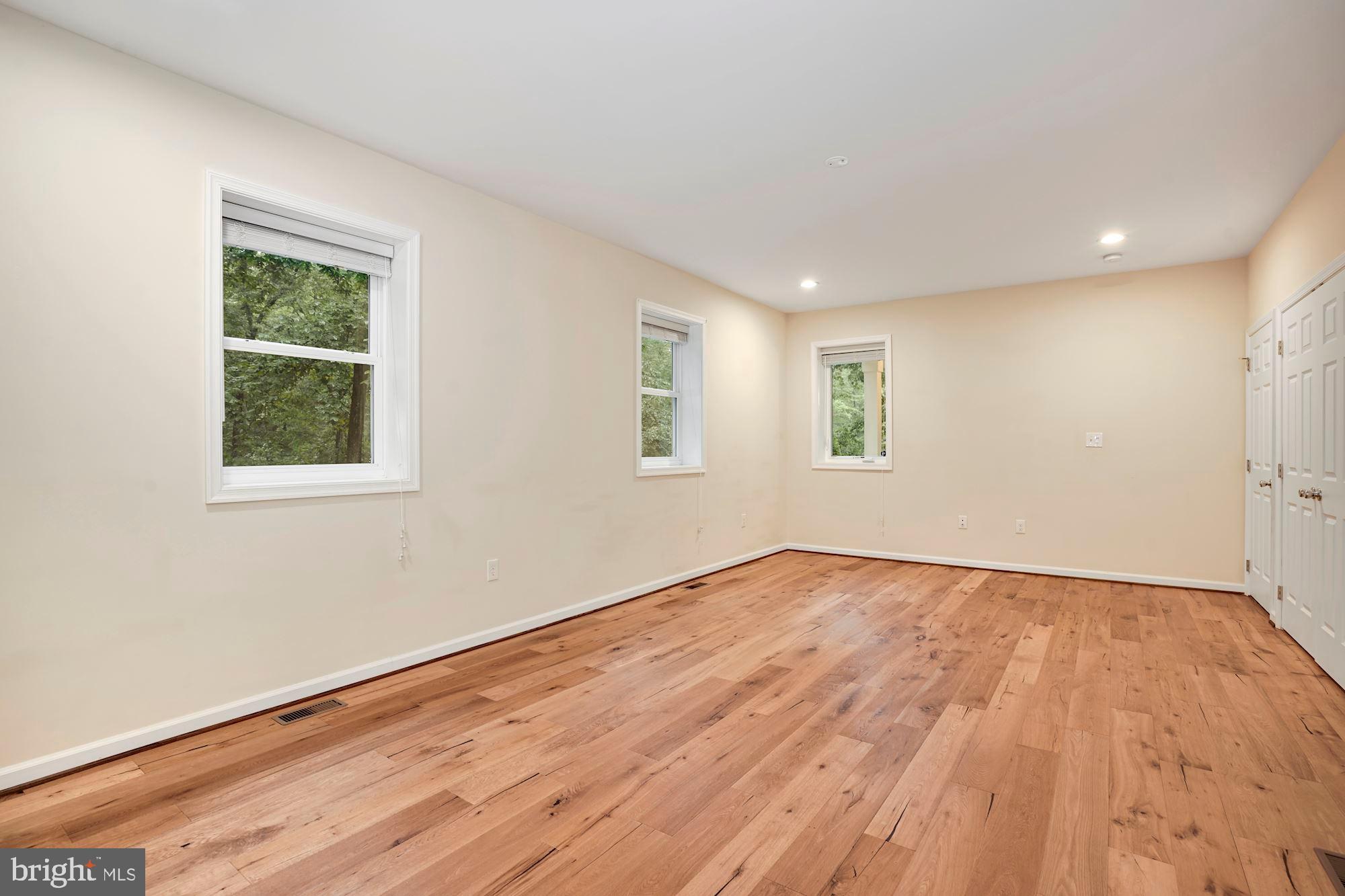 7307 Calamo Street Springfield, VA 22150 - Photo 17 of 45 Gallery Image 17
