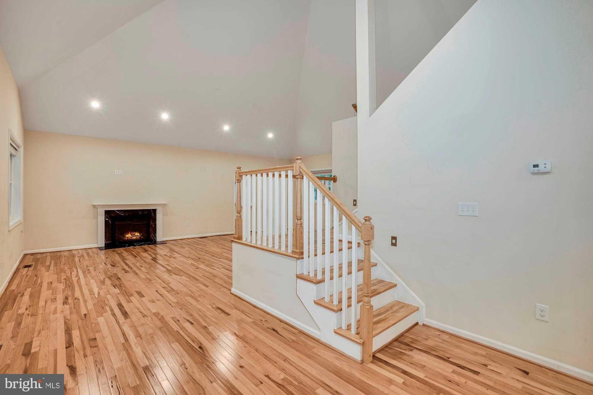 7307 Calamo Street Springfield, VA 22150 - Photo 7 of 45 Gallery Image 7