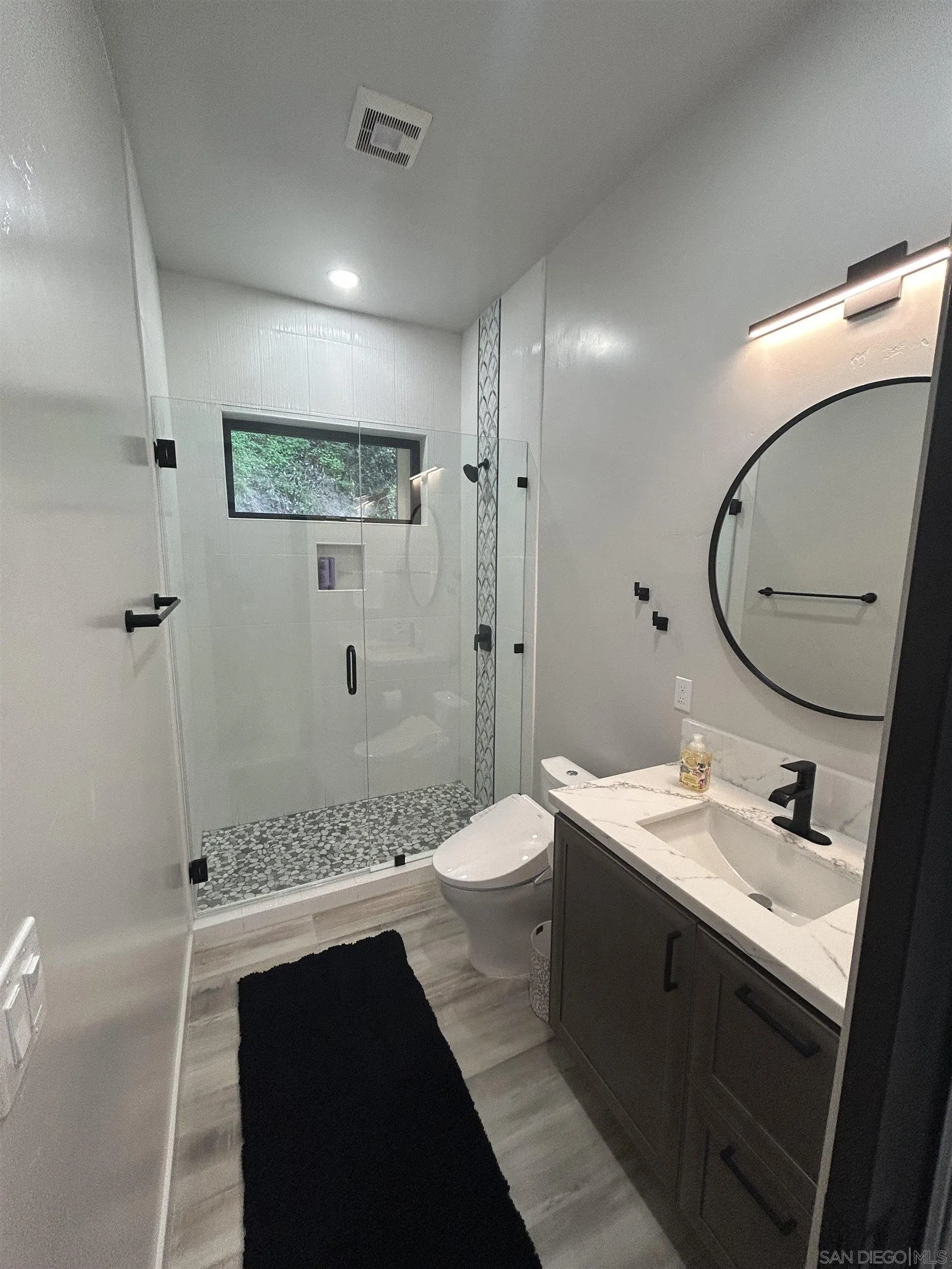 341 Hidden Pines Road Del Mar, CA 92014 - Photo 7 of 12