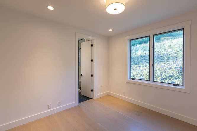 333 Adams Ranch Road, Unit 301 Mountain Village, CO 81435 - Photo 10 of 18 Master Bedroom