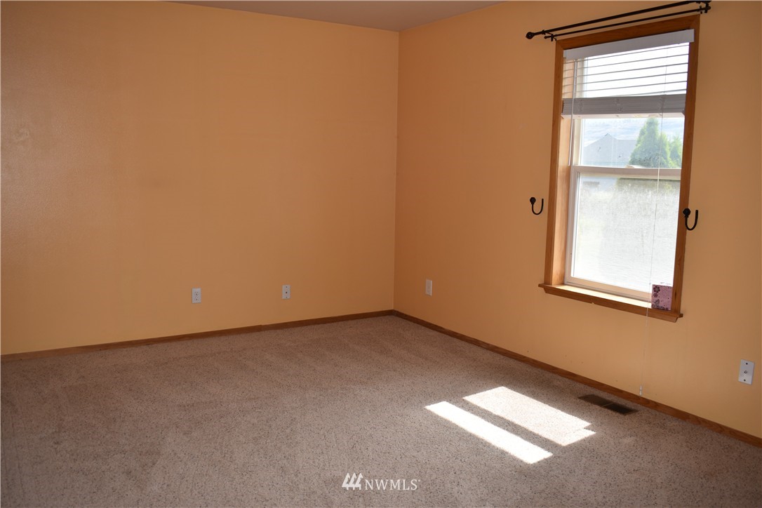 2 Sand Flat Road Omak, WA 98841 - Photo 20 of 25