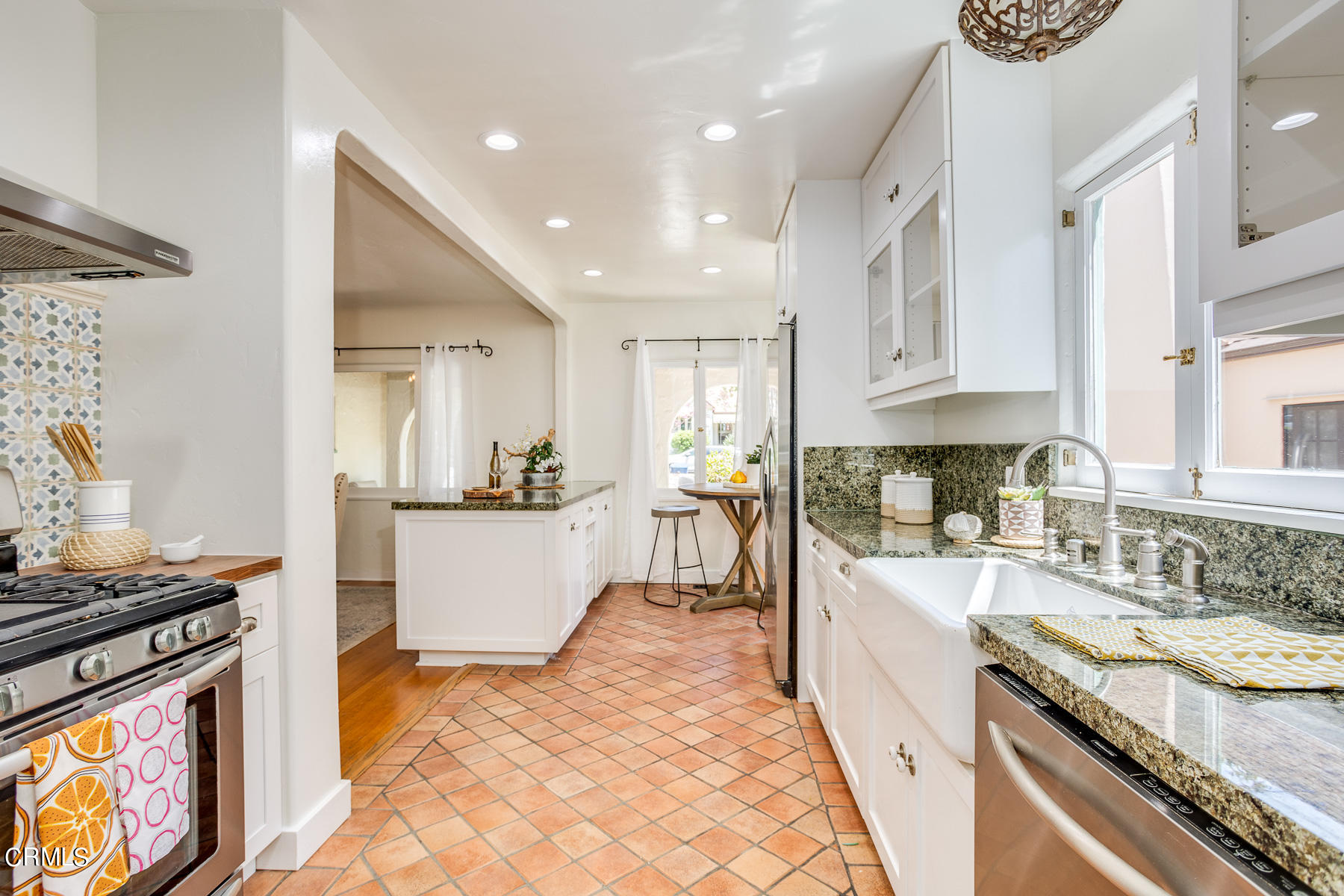 1788 La Paz Road Altadena, CA 91001 - Photo 14 of 31 MLS Photos-18