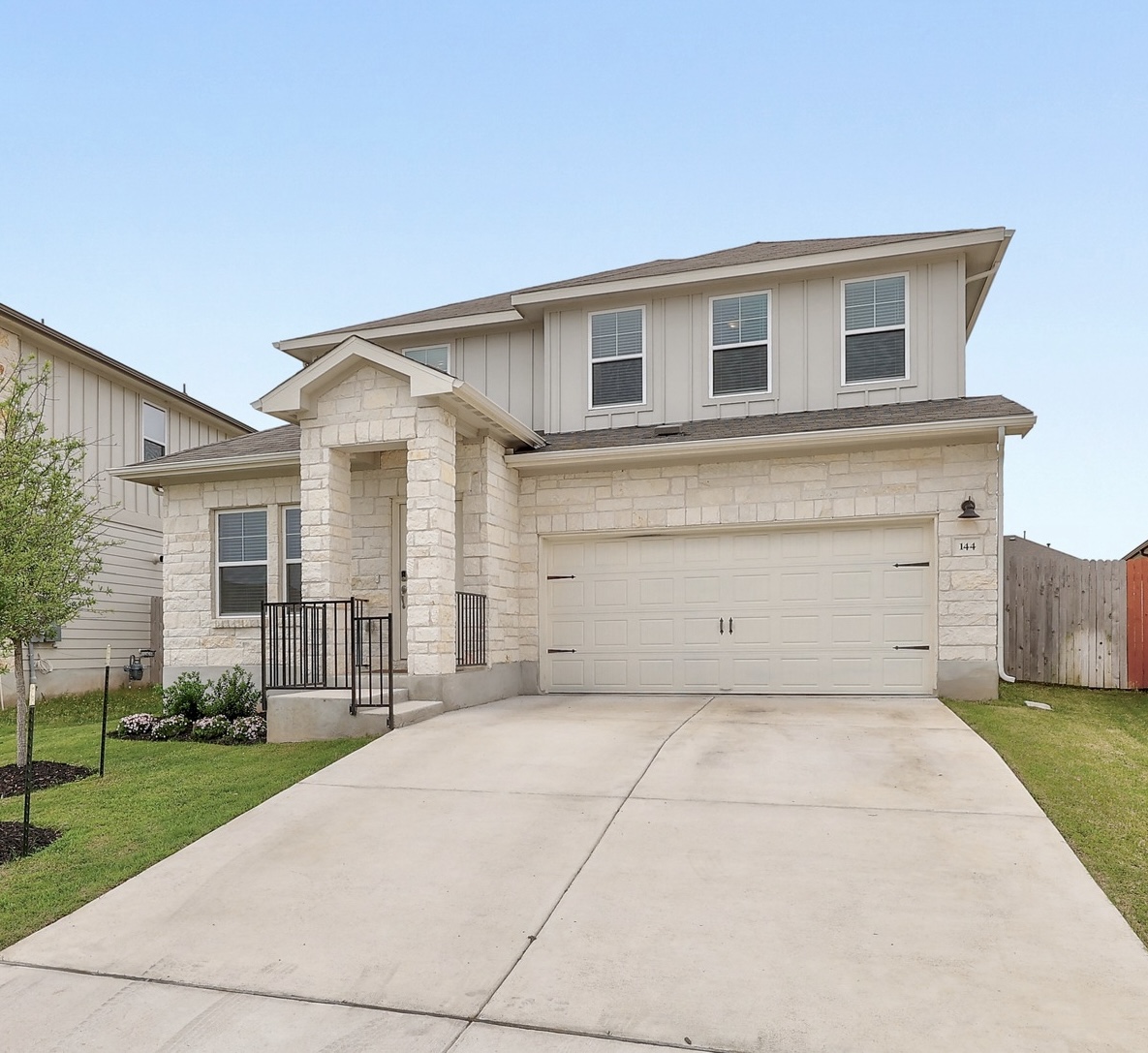 144 Sungrove Trail Georgetown, TX 78628 - Photo 4 of 40