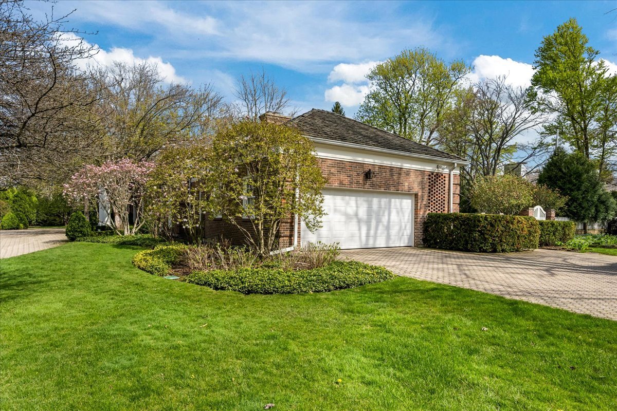 675 East Woodland Road Lake Forest, IL 60045 - Photo 49 of 54