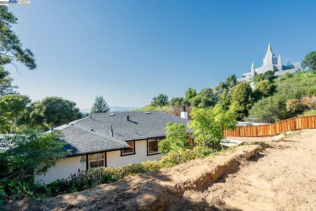 $1,429,000 | 2818 Steinmetz Way, Oakland, CA 94602