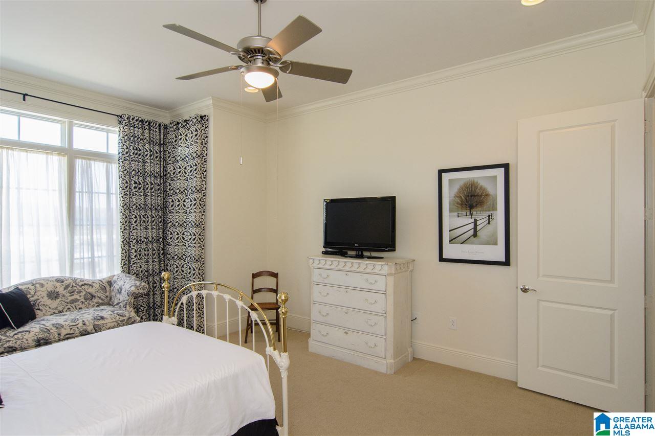 100 19th Street South, Unit 213 Birmingham, AL 35209 - Photo 20 of 44