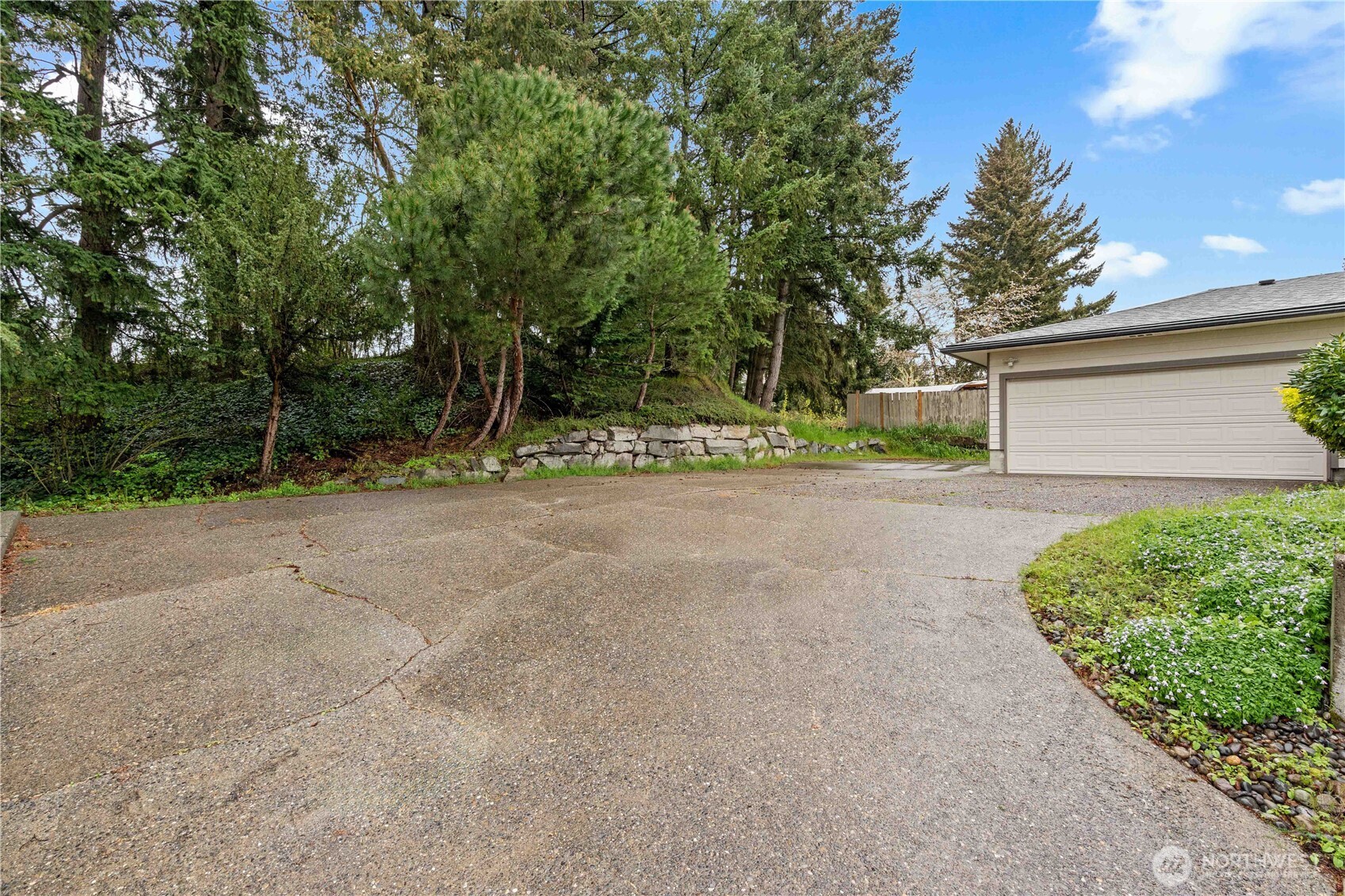 10203 45th Street East Edgewood, WA 98372 - Photo 3 of 27