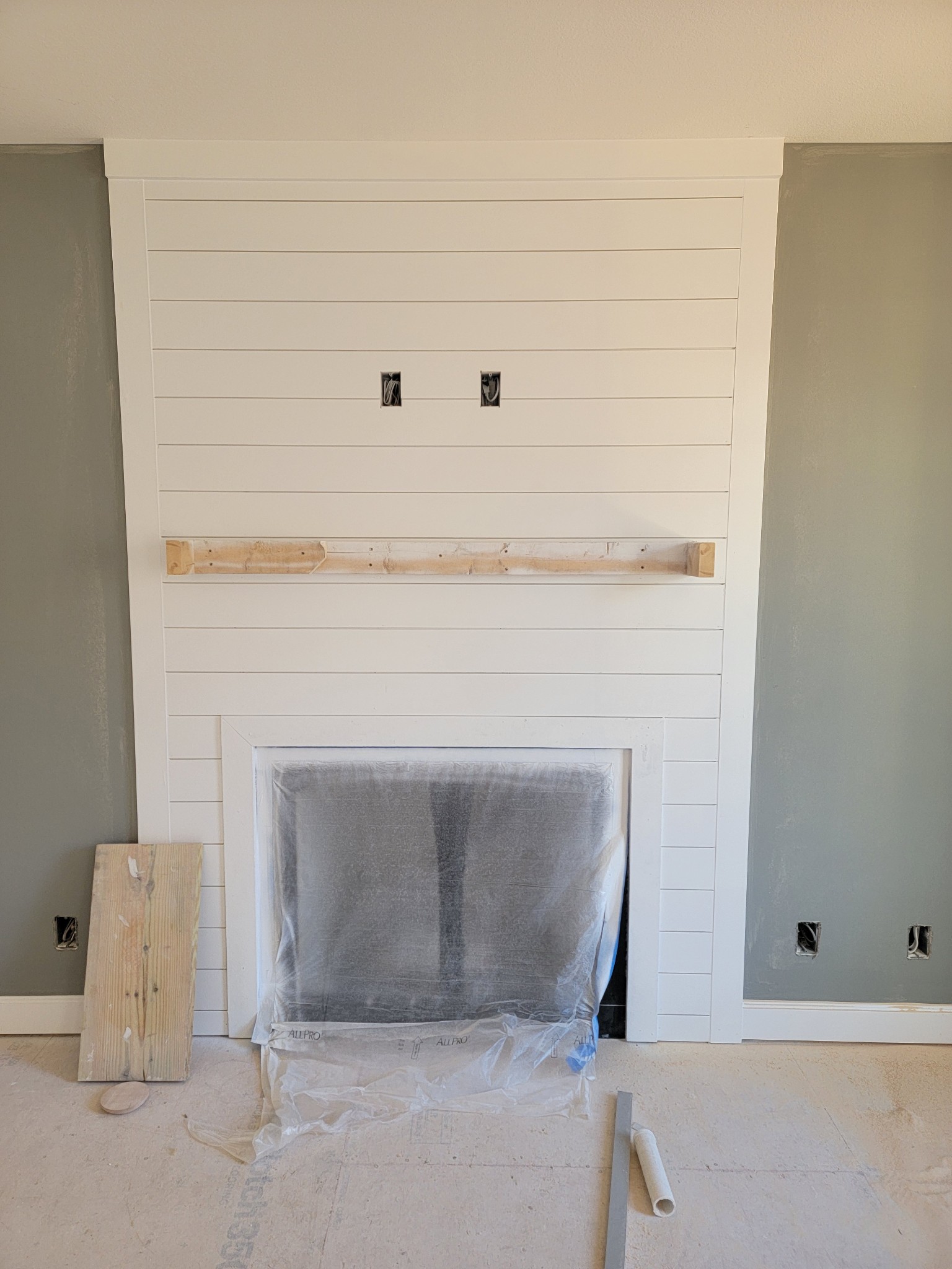 2275 Mockingbird Hill Road Palmyra, TN 37142 - Photo 3 of 18 a close view of a fireplace