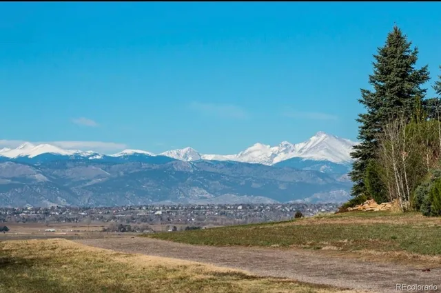 a picture of a refrigerator