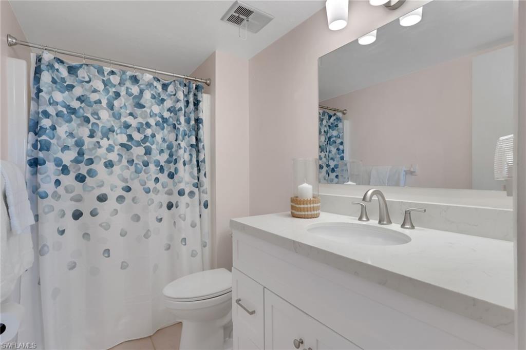 307 Goodlette-Frank Road, Unit B507 Naples, FL 34102 - Photo 8 of 16