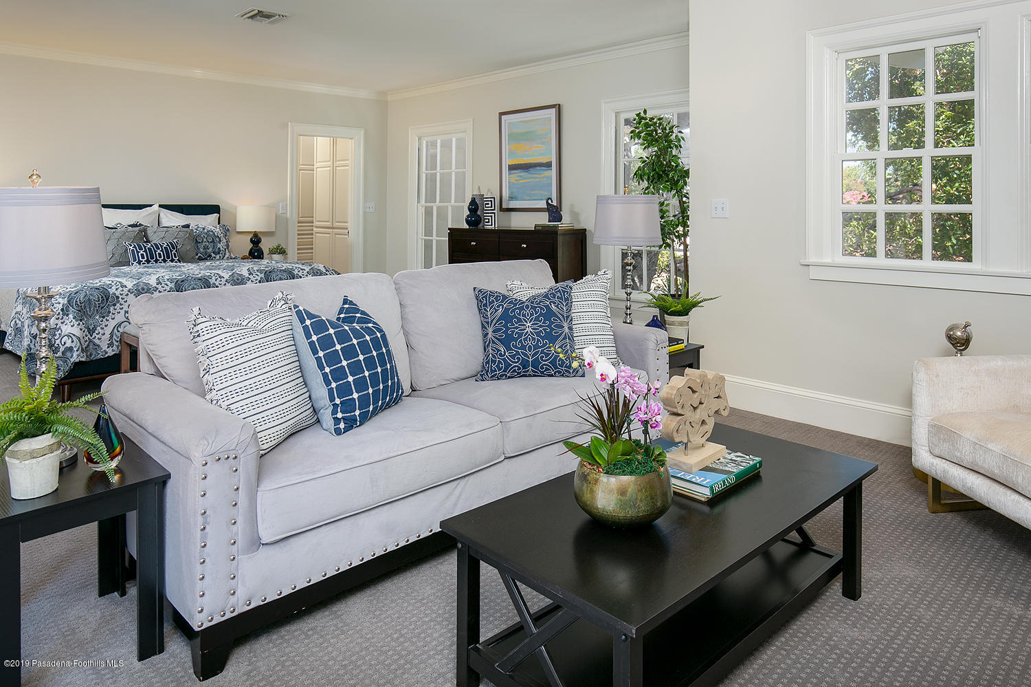 820 Arden Road Pasadena, CA 91106 - Photo 36 of 75 a living room with furniture and a potted plant