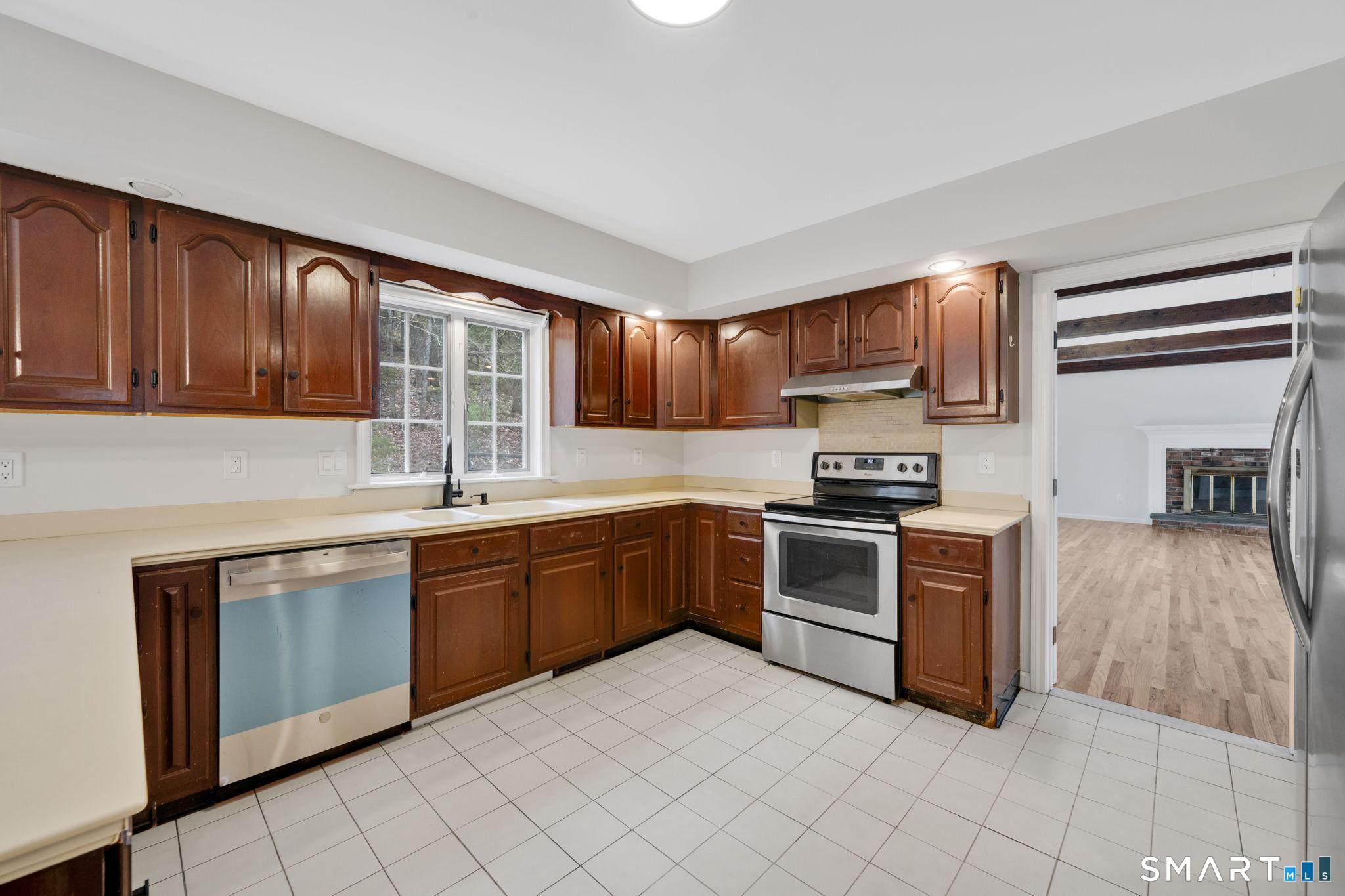 113 Laurel Hill Road Brooklyn, CT 06234 - Photo 19 of 40