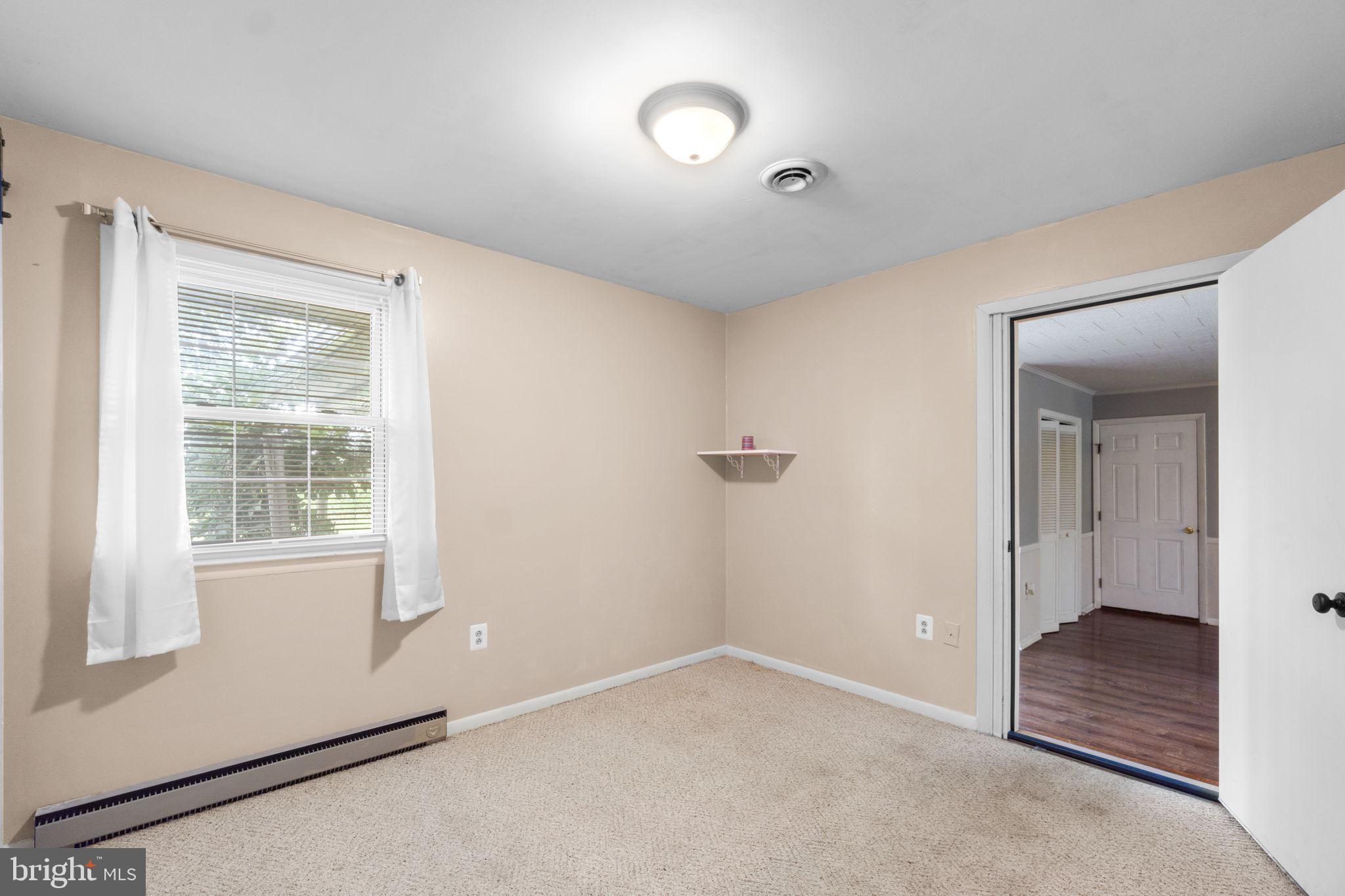 11840 White Hall Road Smithsburg, MD 21783 - Photo 18 of 38 Gallery Image 18