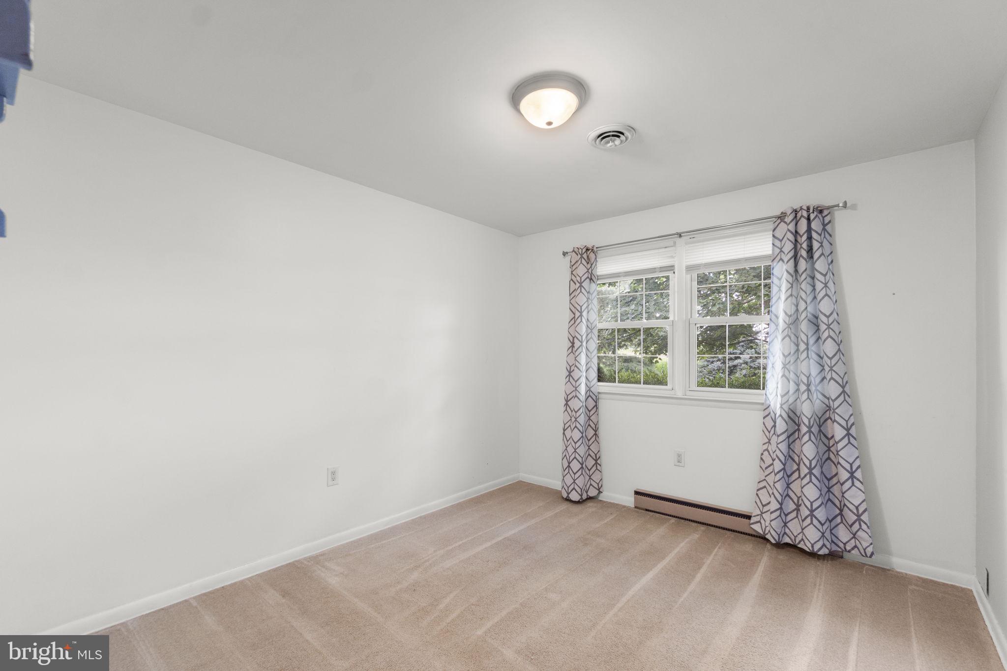 11840 White Hall Road Smithsburg, MD 21783 - Photo 21 of 38 Gallery Image 21