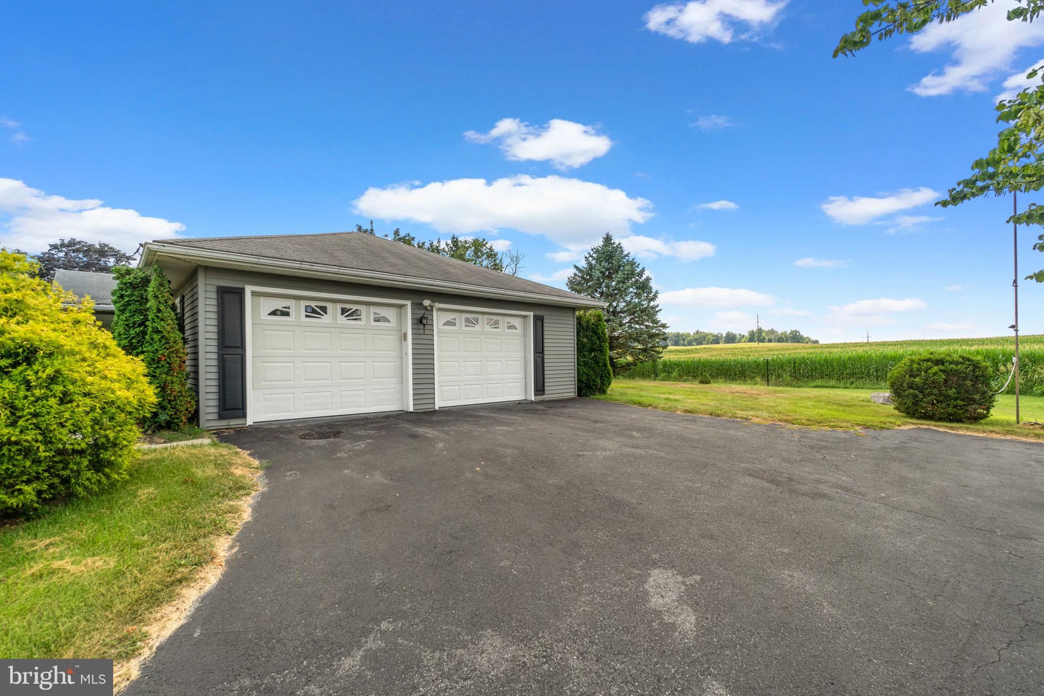 11840 White Hall Road Smithsburg, MD 21783 - Photo 27 of 38 Gallery Image 27