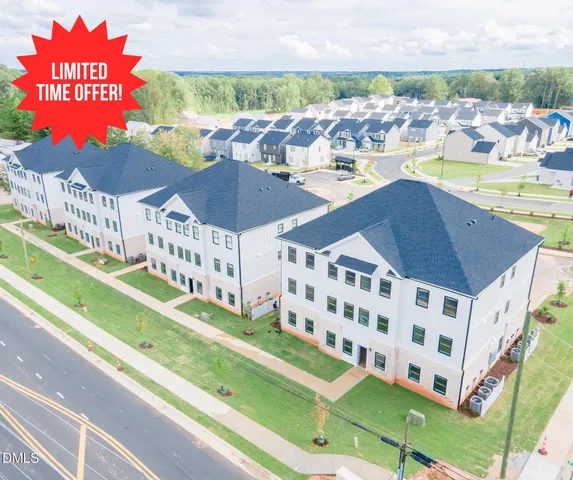 $1,245 | 701 North O'Neil Street, Unit 103, Clayton, NC 27520