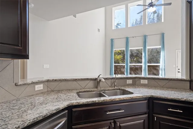 $1,950 | 104 San Matteo Street, Georgetown, TX 78628