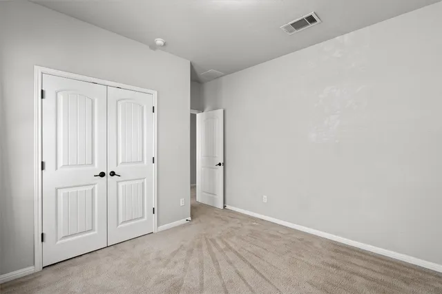 $1,950 | 104 San Matteo Street, Georgetown, TX 78628