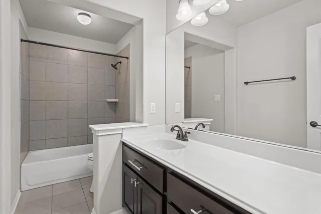 $1,950 | 104 San Matteo Street, Georgetown, TX 78628