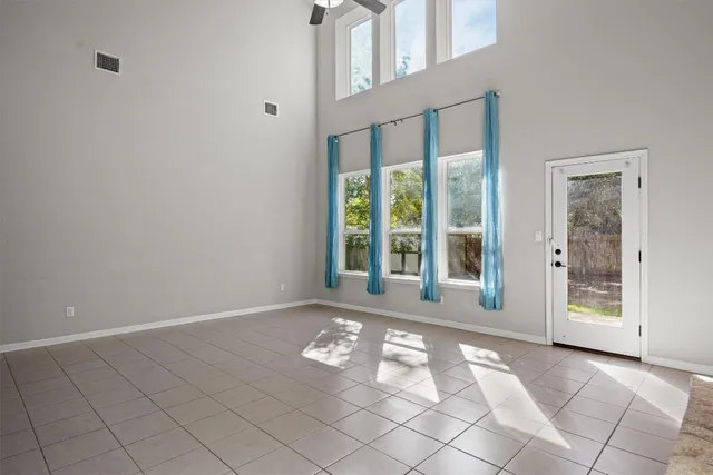 $1,950 | 104 San Matteo Street, Georgetown, TX 78628