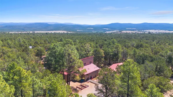$498,000 | 46 Blue Jay Way, Rowe, NM 87562