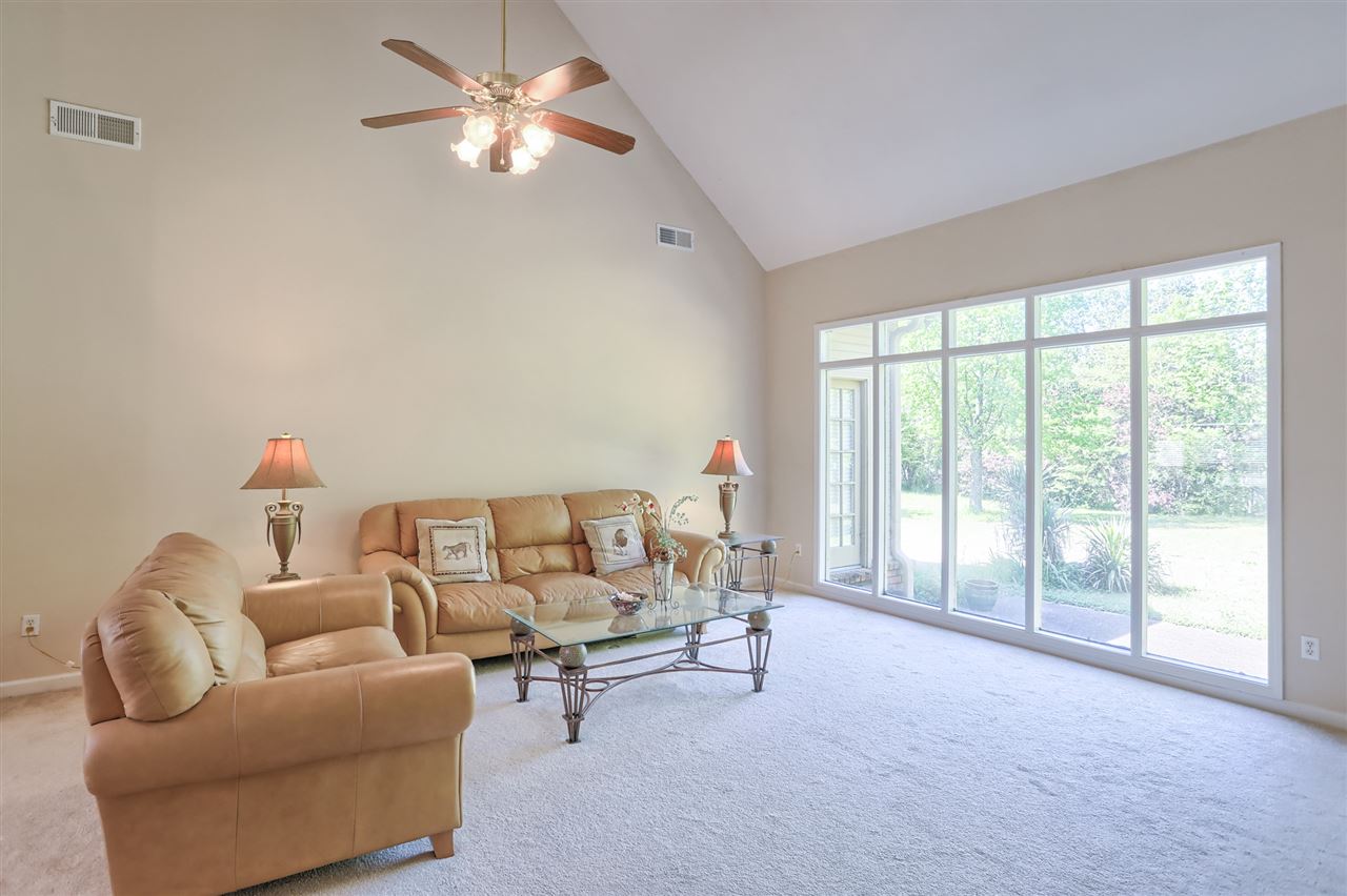 704 Shelton Road Collierville, TN 38017 - Photo 7 of 25 Gallery Image 7