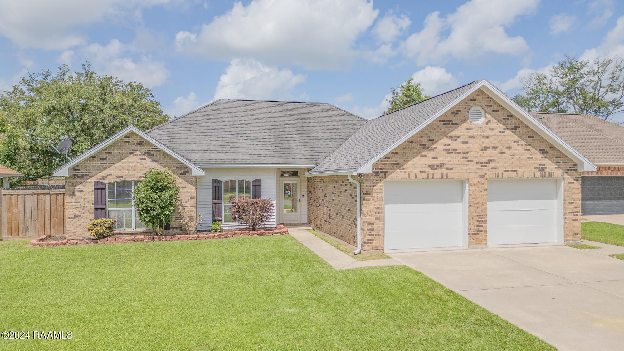 305 Rue Colombe Carencro, LA 70520 - Photo 1 of 33 Front Of House MLS
