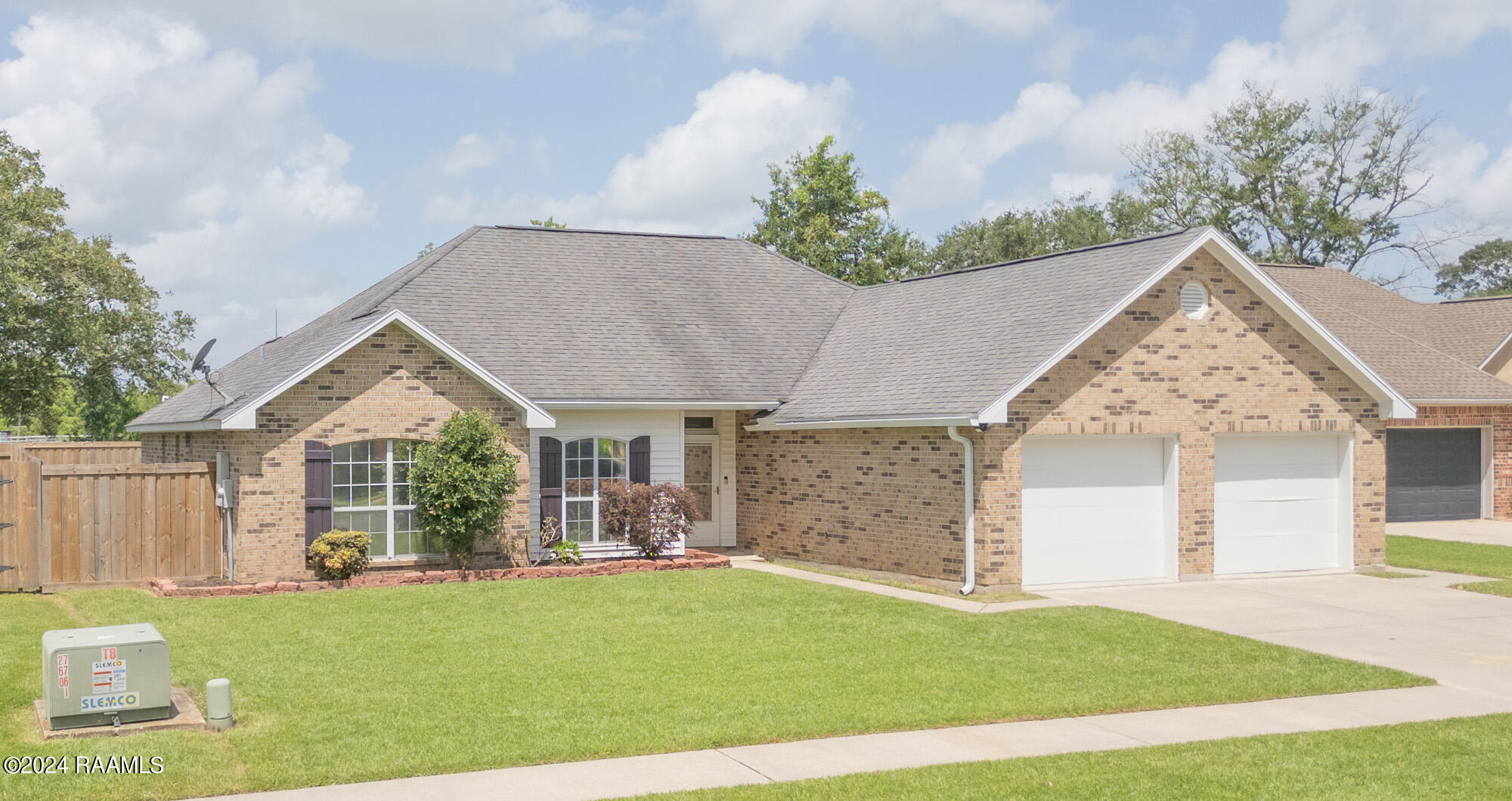305 Rue Colombe Carencro, LA 70520 - Photo 2 of 33 Front Of House Left