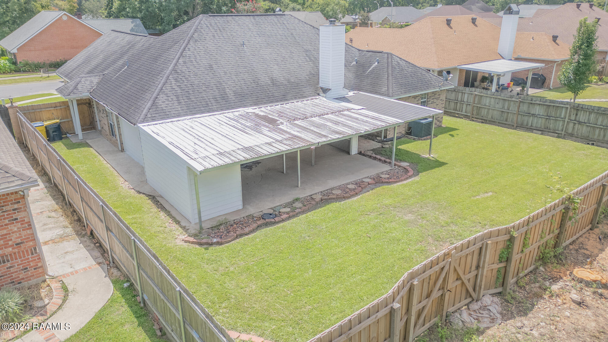 305 Rue Colombe Carencro, LA 70520 - Photo 33 of 33 Back Of House Left