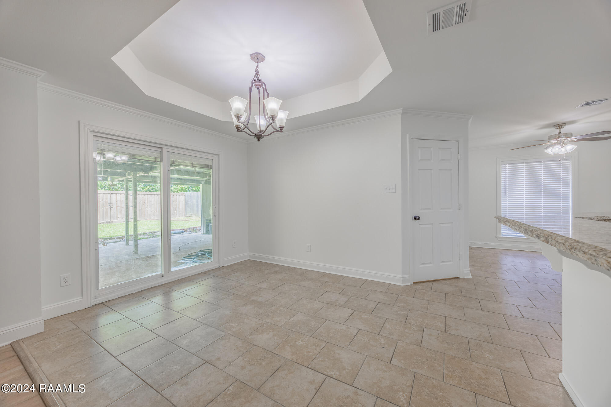 305 Rue Colombe Carencro, LA 70520 - Photo 10 of 33 Dining Room_