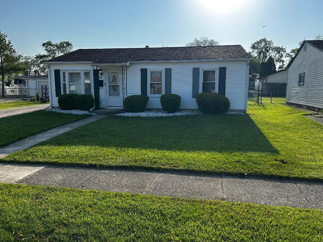 411 Kenyon Avenue Romeoville, IL 60446 - Photo 2 of 2 Gallery Image 2
