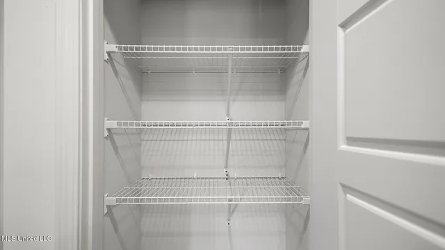 $229,900 | 5010 Fox Glen Drive, Jackson, MS 39212