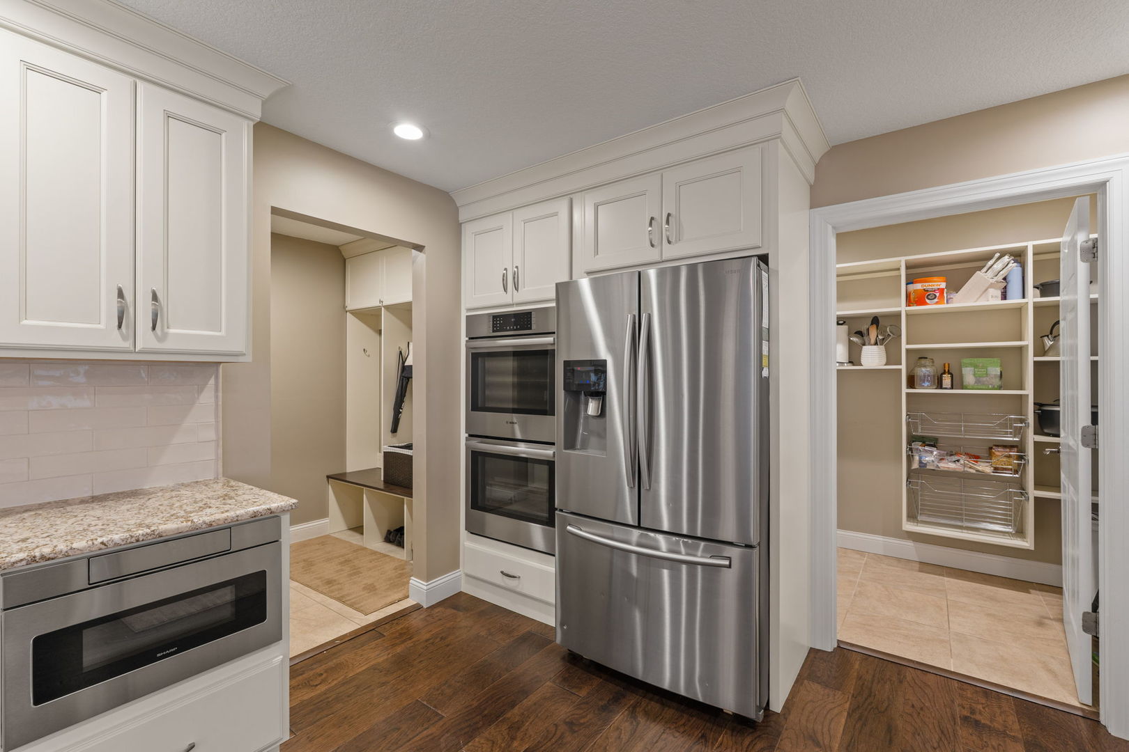 1955 Plum Tree Road Bettendorf, IA 52722 - Photo 15 of 45