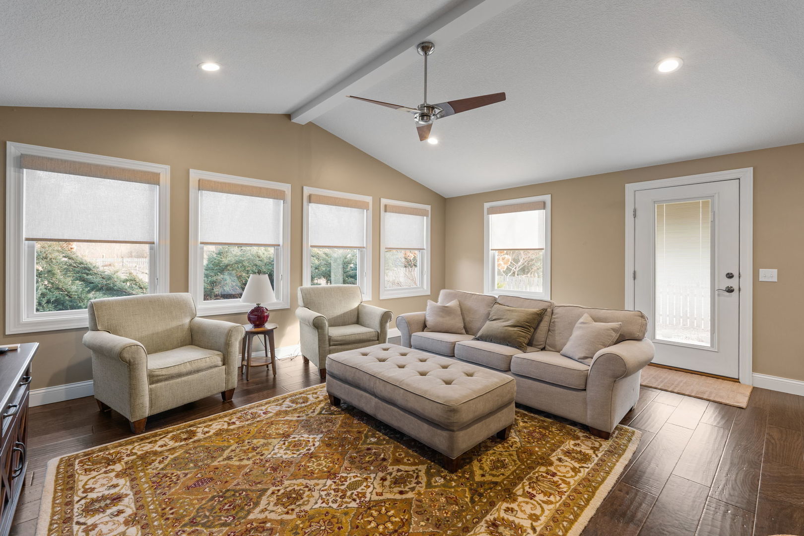 1955 Plum Tree Road Bettendorf, IA 52722 - Photo 18 of 45