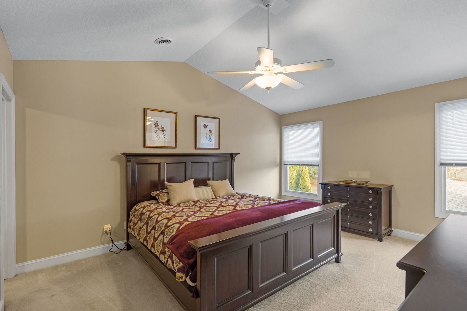 1955 Plum Tree Road Bettendorf, IA 52722 - Photo 21 of 45