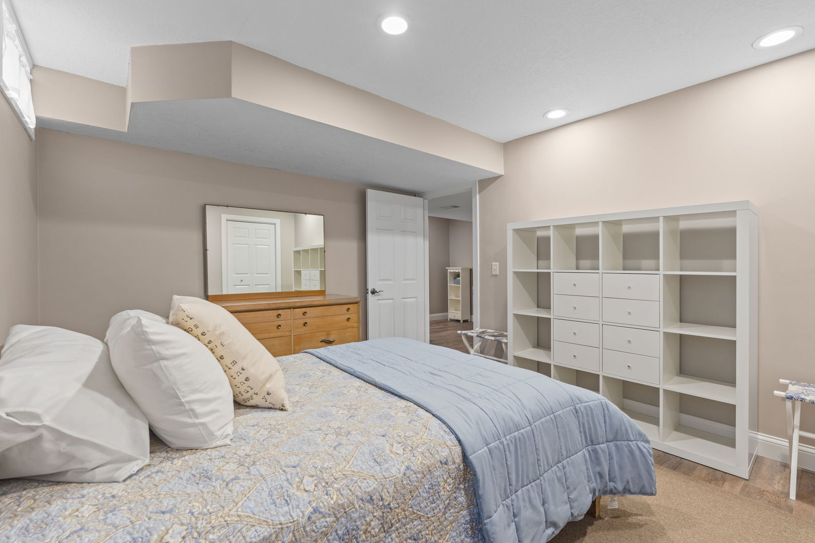 1955 Plum Tree Road Bettendorf, IA 52722 - Photo 34 of 45