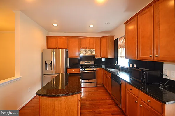 $2,950 | 44071 Eastgate View Drive, Chantilly, VA 20152