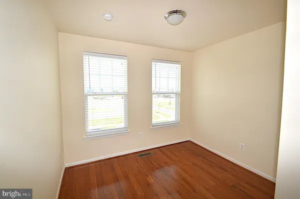 $2,950 | 44071 Eastgate View Drive, Chantilly, VA 20152
