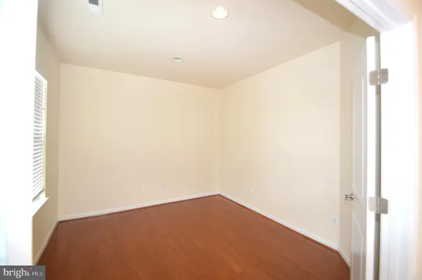 $2,950 | 44071 Eastgate View Drive, Chantilly, VA 20152