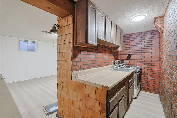 $479,900 | 9714 Kedvale Avenue, Skokie, IL 60076
