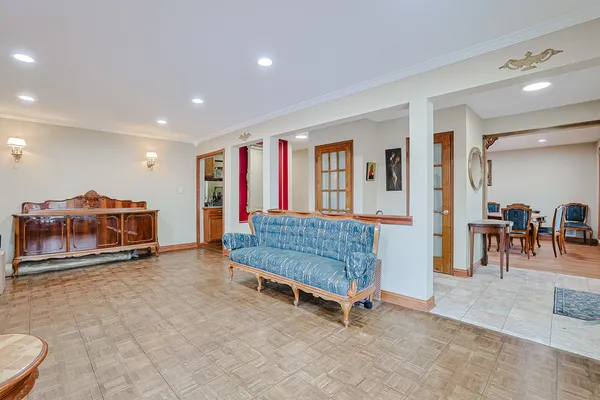 $479,900 | 9714 Kedvale Avenue, Skokie, IL 60076