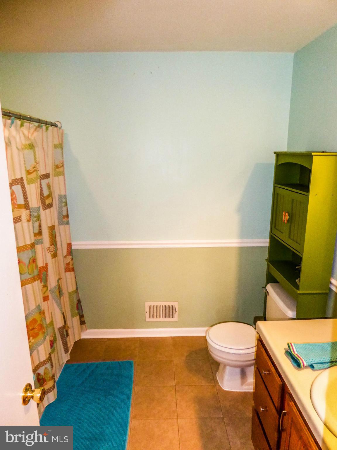 10315 Abbott Road Manassas, VA 20110 - Photo 14 of 26 Bath