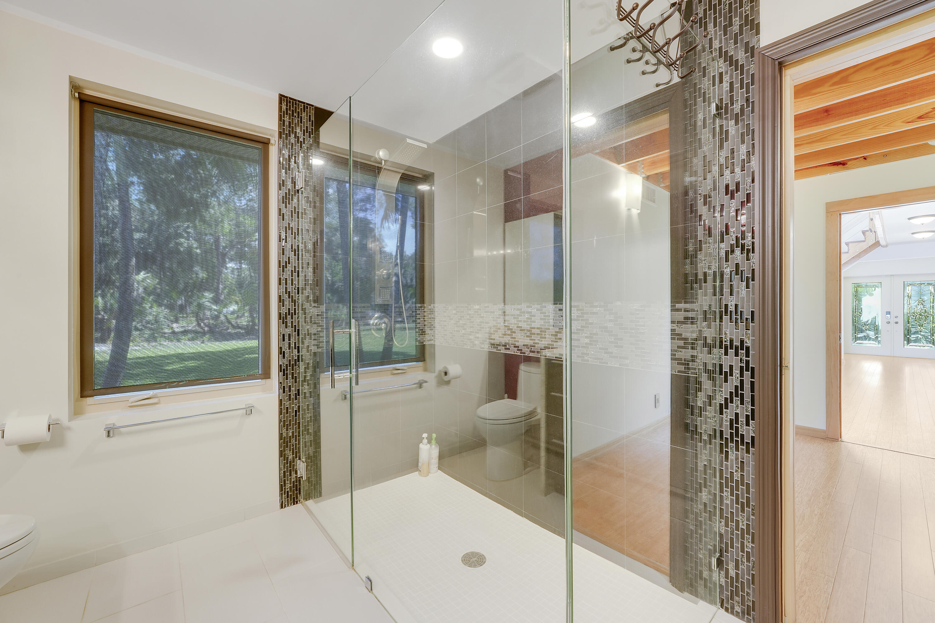 12263 Sandy Run Road Jupiter, FL 33478 - Photo 21 of 71 Primary Bathroom