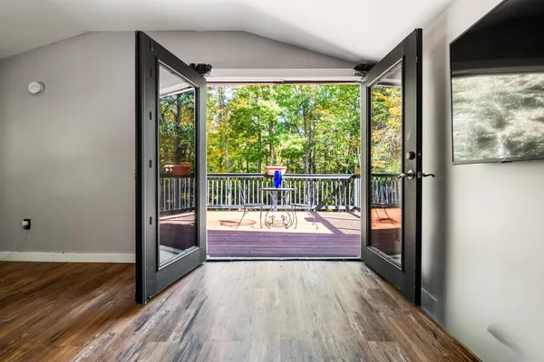 $395,900 | 400 Highway 11, New Durham, NH 03855