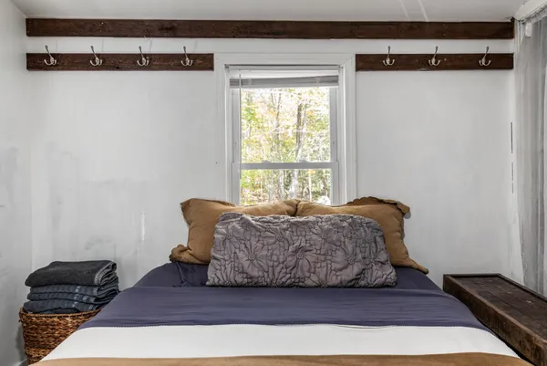 $395,900 | 400 Highway 11, New Durham, NH 03855