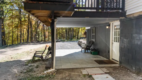 $395,900 | 400 Highway 11, New Durham, NH 03855