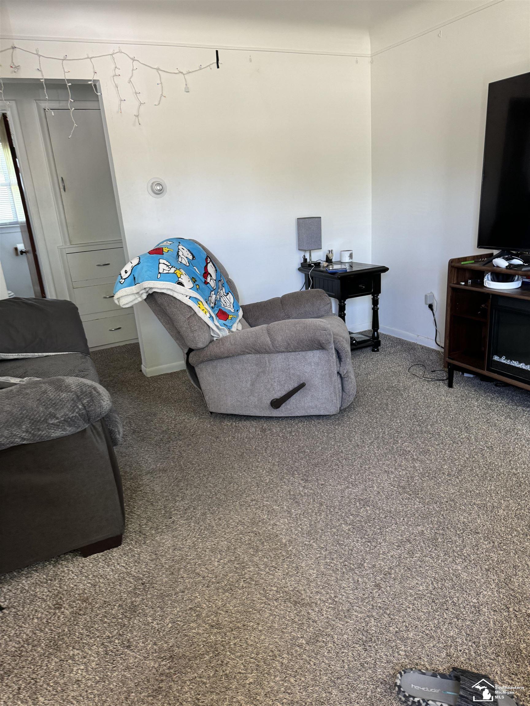 14668 Allen Road Taylor, MI 48180 - Photo 15 of 28 50141076-f0fe3d03-e21e-4097-9e62-bbfcdcbe514d.JPG