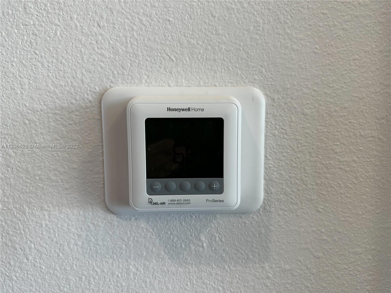 13646 Abberwick Drive Orlando, FL 32832 - Photo 27 of 50 a close view of a fireplace