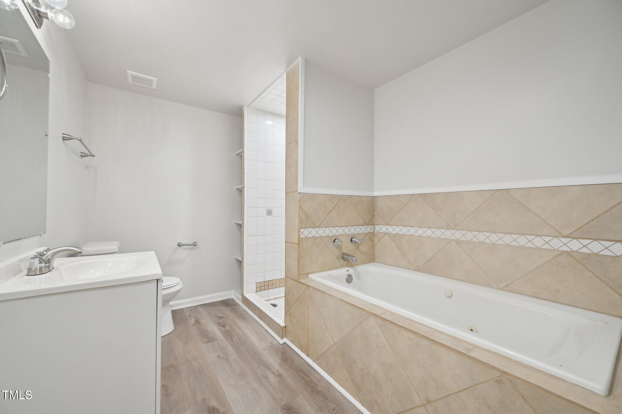 5218 Revere Road Durham, NC 27713 - Photo 33 of 46 34-web-or-mls-Revere Rd-034