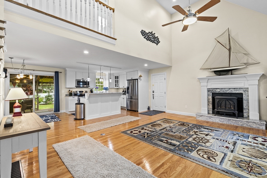 156 Settlers Lane Barnstable, MA 02601 - Photo 3 of 42